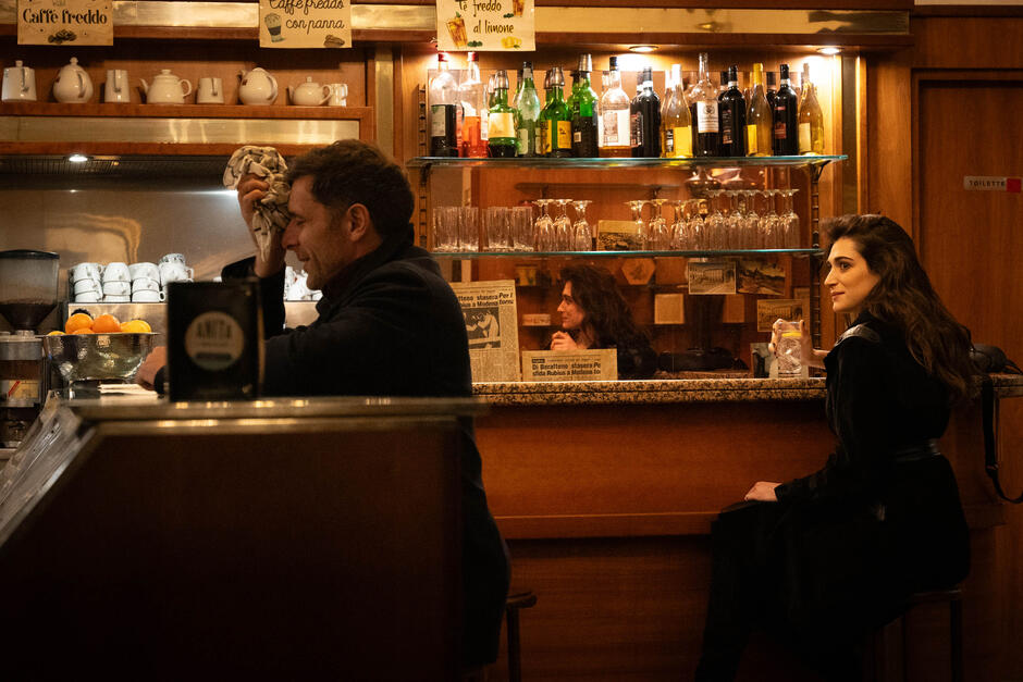 Adriano Giannini e Pilar Fogliati sul set del film Breve storia d'amore