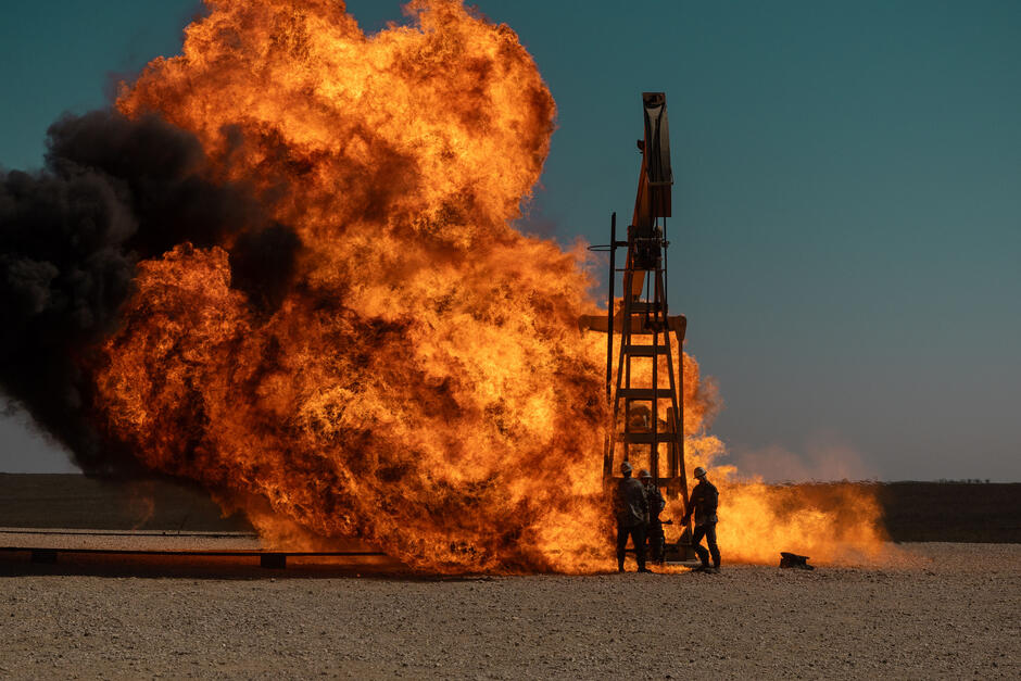 Una scena da Landman 1x01