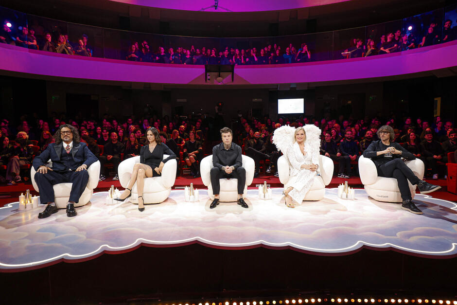 Roast in Peace - Stagione 2 - Cast: Fedez, Alessandro Borghese, Simona Ventura, Giuseppe Cruciani e Asia Argento