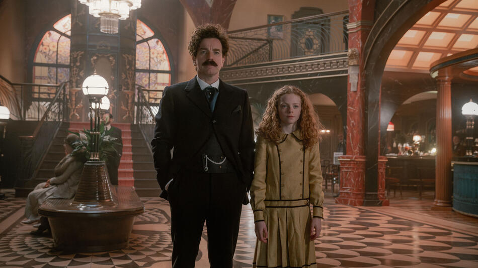 Un Gentiluomo a Mosca 1x01