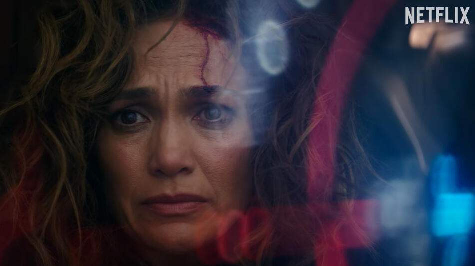 Jennifer Lopez in ATLAS, scena da teaser trailer