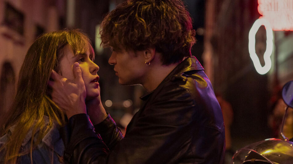 Jade Pedri , Saul Nanni in Supersex 1x02