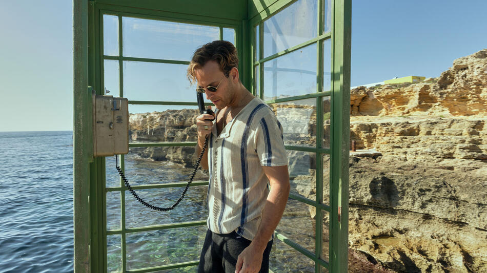 Alessandro Borghi come Rocco in Supersex 1x05