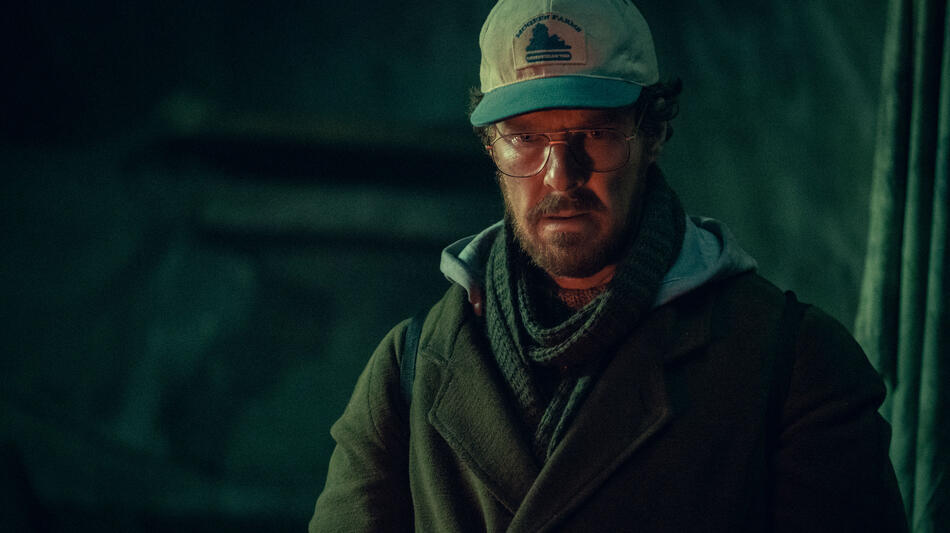 Benedict Cumberbatch in Eric 1x05