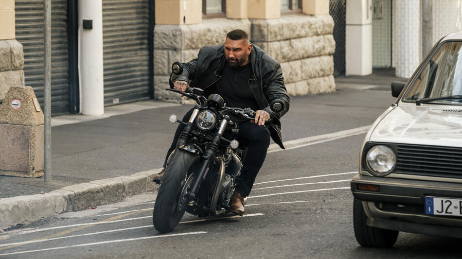 Dave Bautista come JJ in My Spy The Eternal City
