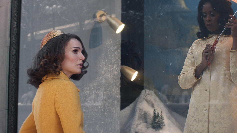 Natalie Portman e Moses Ingram in La donna del lago 1x01