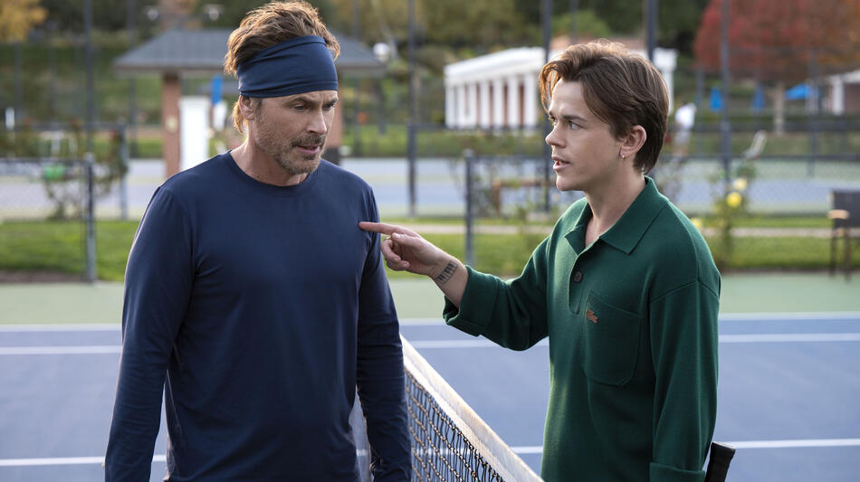 Rob Lowe come Ellis, John Owen Lowe come Jackson in Unstable 2x02