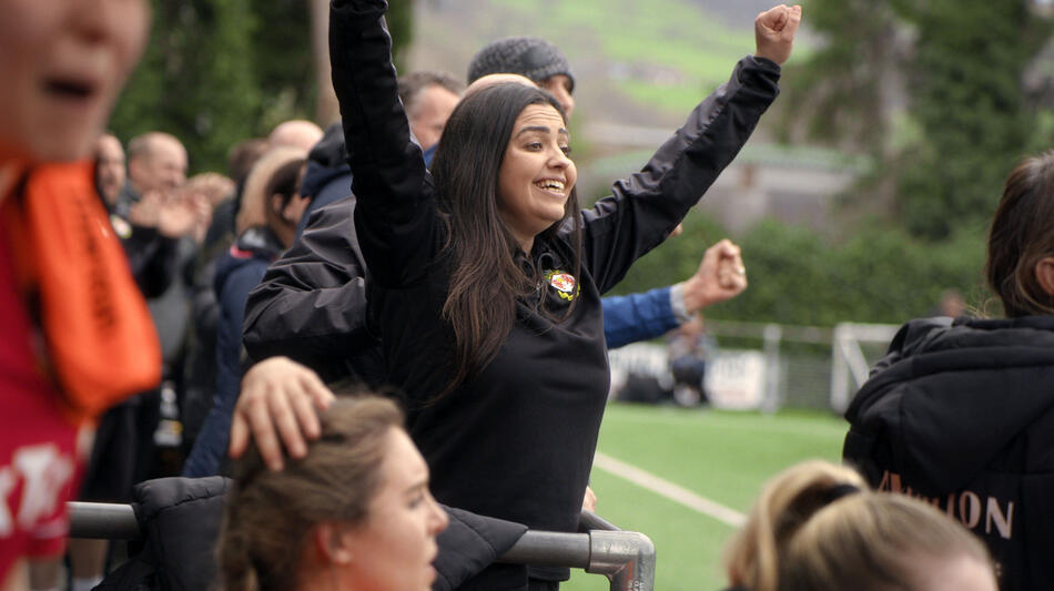 Gemma Owen in Welcome to Wrexham 3x03