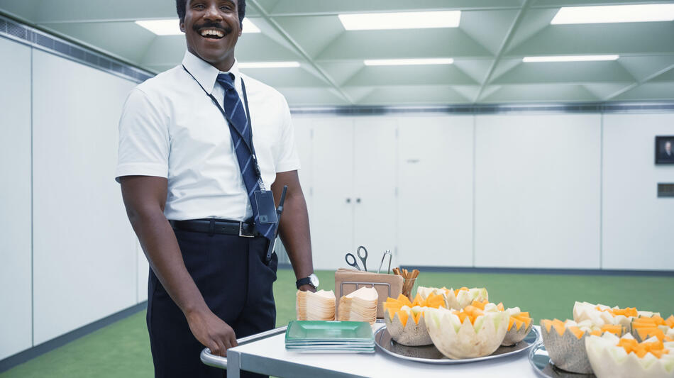 Tramell Tillman in Scissione 1x02