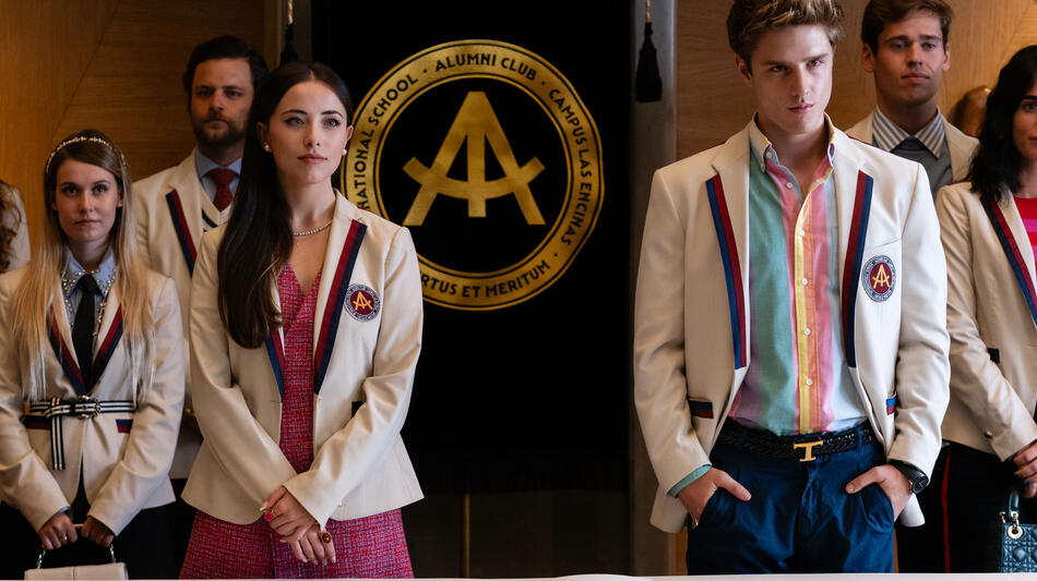 Ane Rot come Emilia, Nuno Gallego come Héctor in Elite 8x03