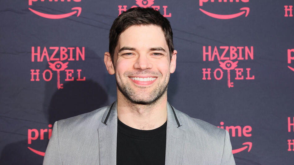 Jeremy Jordan attende la proiezione speciale & Post Reception di Hazbin Hotel a AMC Empire 25 l'8 gennaio 2024 in New York City