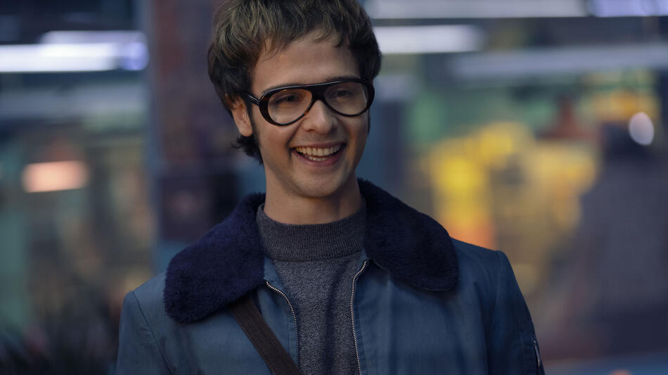 Julián Cerati come Gustavo Pavón in La Primera Vez 2x10