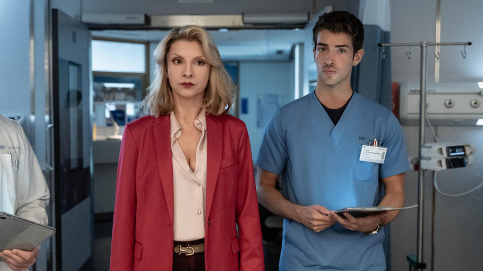 Nawja Nimri come Patricia, Manu Ríos come Biel in Respira 1x02