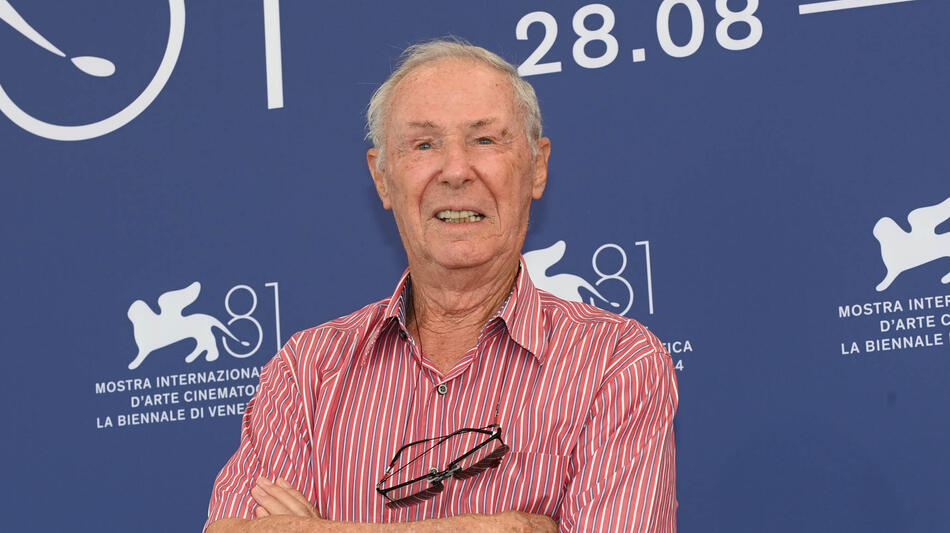 Bruno Bozzetto al photocall del film La storia del Frank e della Nina di Paola Randi a Venezia 81 il 31 agosto 2024