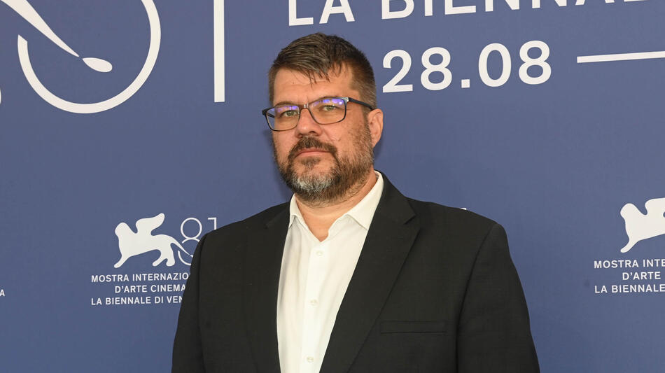Il regista Péter Kerekes al photocall del film Wishing on a star di Péter Kerekes a Venezia 81 il 31 agosto 2024