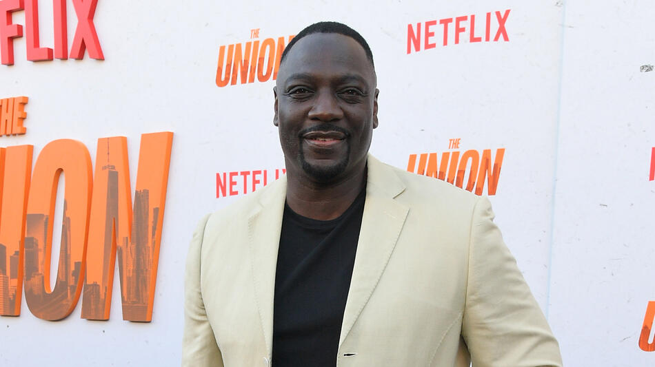 Adewale Akinnuoye-Agbaje attende la premiere di 'The Union' al The Egyptian Theatre Hollywood il 12 Agosto 2024 in Los Angeles, California