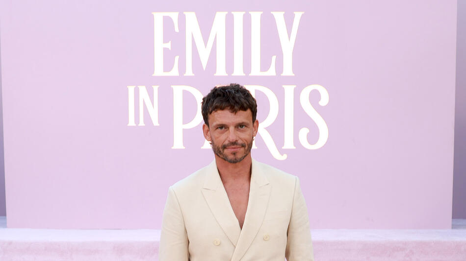Arnaud Binard attende la premiere della stagione 4 di Emily In Paris presso il The Egyptian Theater il 14 agosto 2024 in Los Angeles
