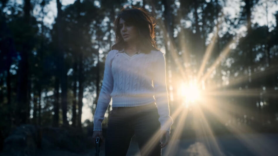 Citadel Honey Bunny, scena da teaser trailer