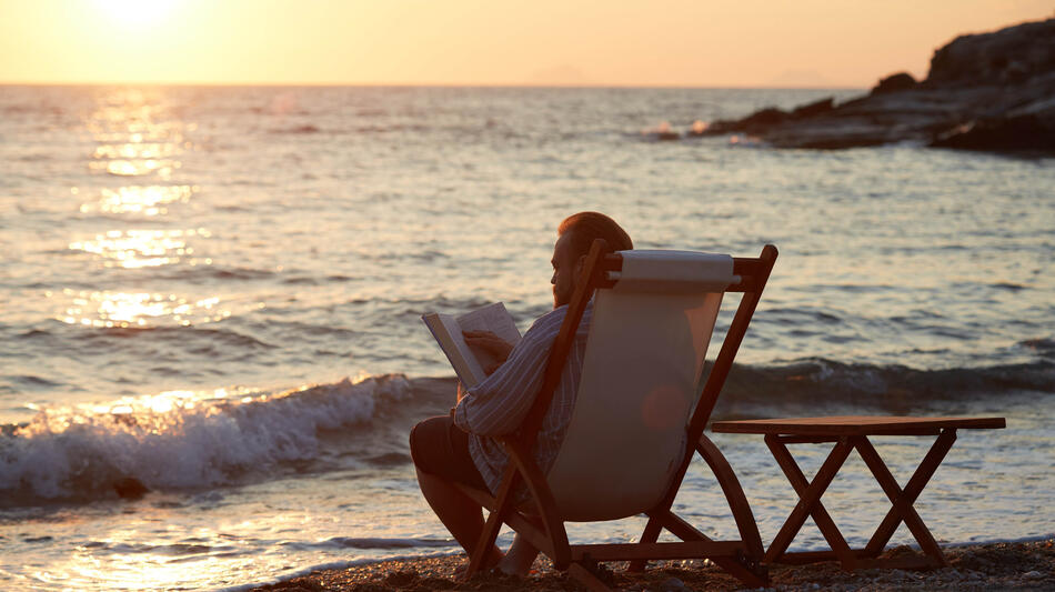 Stefano Fresi in Kostas 1x04