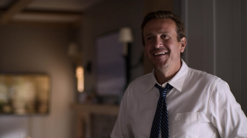 Jason Segel in Shrinking 1x01