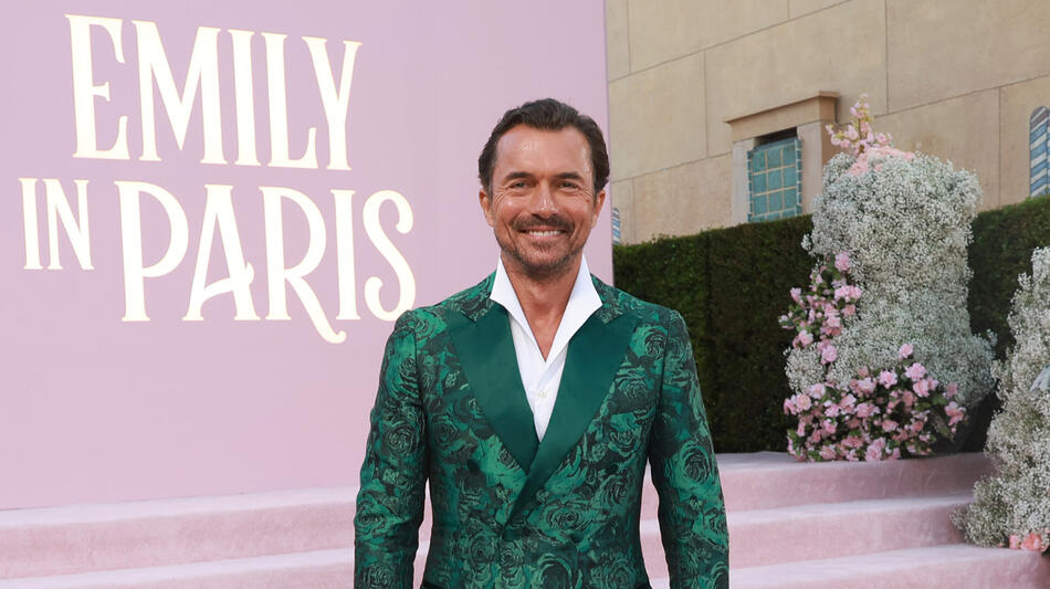 William Abadie attende la premiere della stagione 4 di Emily In Paris presso il The Egyptian Theater il 14 agosto 2024 in Los Angeles