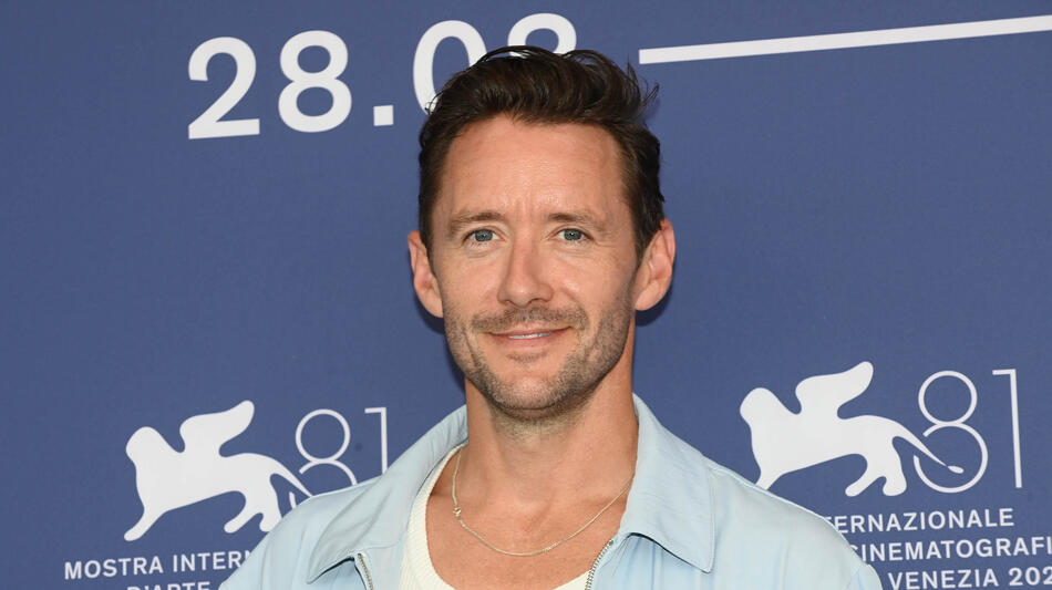 L'attore Thomas Gullestad al photocall di Kjærlighet (Love) di Dag Johan Haugerud a Venezia 81 il 6 settembre 2024