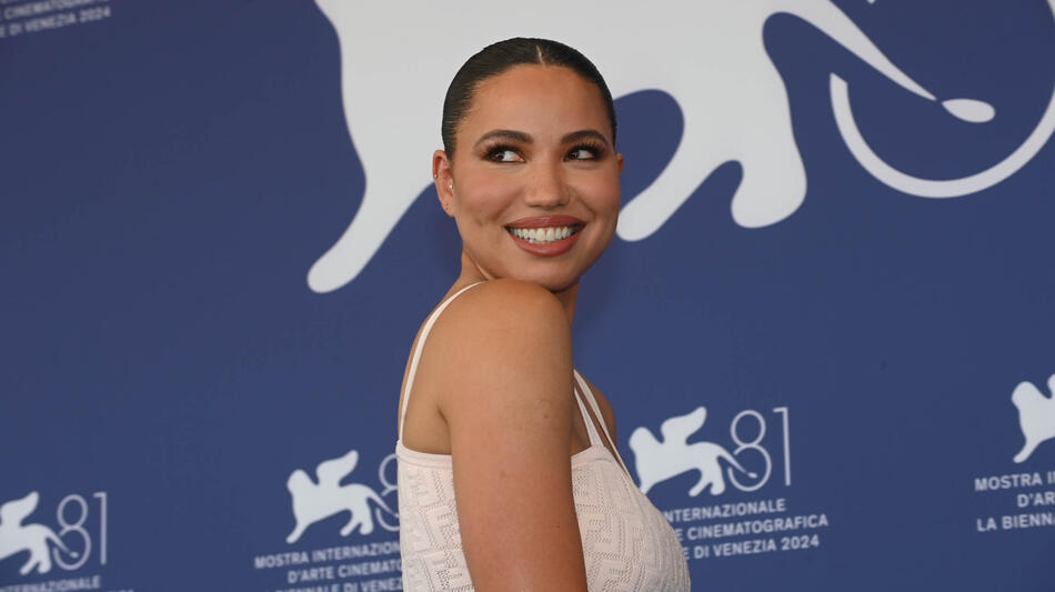 L'attrice Jurnee Smollett al photocall del film The Order di Justin Kurzela a Venezia 81 il 31 agosto 2024