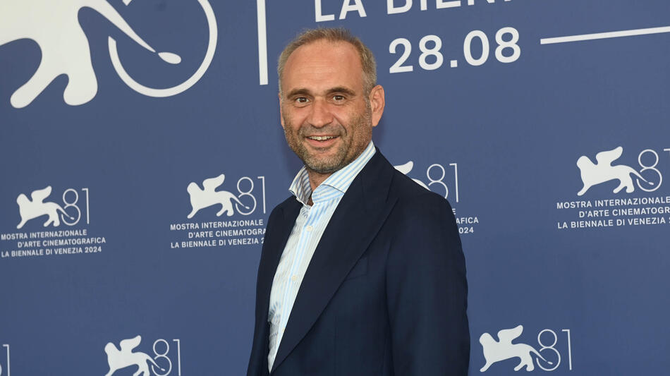 Adrian Vancica al photocall del film Anul nou care n-a fost di Bogdan Mureşanu a Venezia 81 il 1 settembre 2024