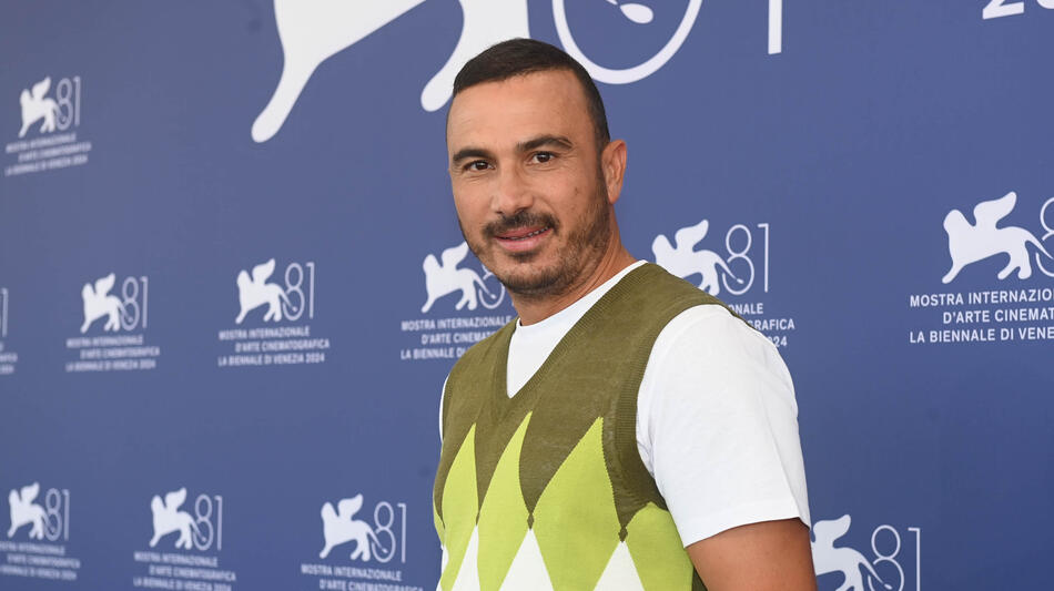 Francesco Di Leva al photocall del film Familia di Francesco Costabile a Venezia 81 il 1 settembre 2024