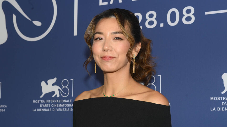 La regista Elizabeth Lo al photocall del suo film Mistress Dispeller a Venezia 81 il 2 settembre 2024