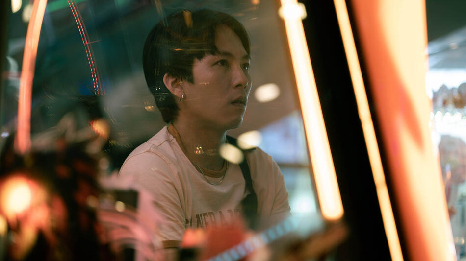 Wu Chien-Ho in Stranger eyes di Siew Hua Yeo - Immagine ufficiale