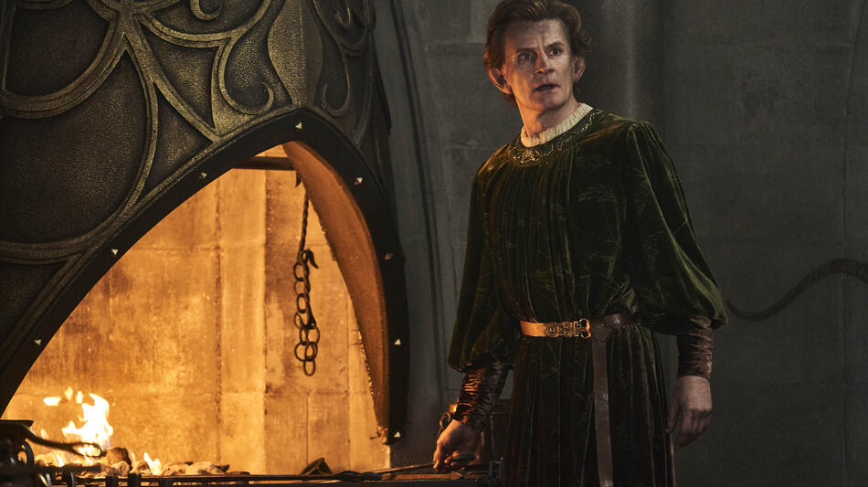 Charles Edwards come Celebrimbor in Il Signore degli Anelli: Gli Anelli del Potere 2x07