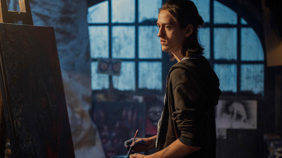 Percy Hynes White come Xavier Thorpe in Mercoledì 1x06