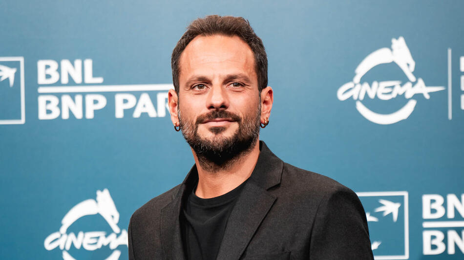 Pippo Mezzapesa al photocall di Avetrana - Qui non è Hollywood alla Festa del Cinema di Roma, il 18 ottobre 2024