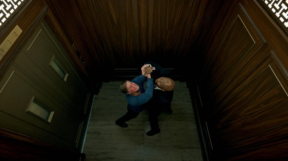 Devon Sawa come Presidente James Collins, K.C. Collins come Coopv in Chucky 3x07