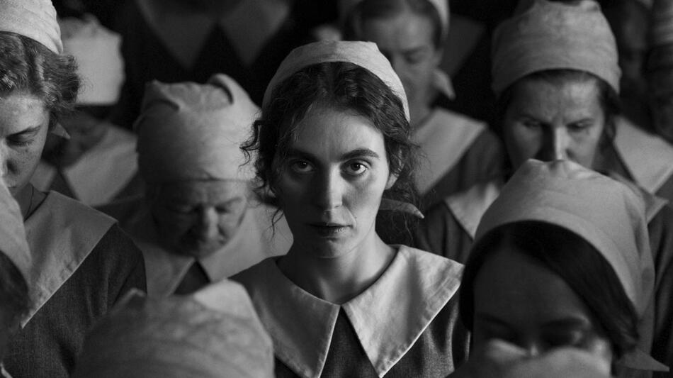 The Girl with the Needle di Magnus von Horn - Immagine dal film