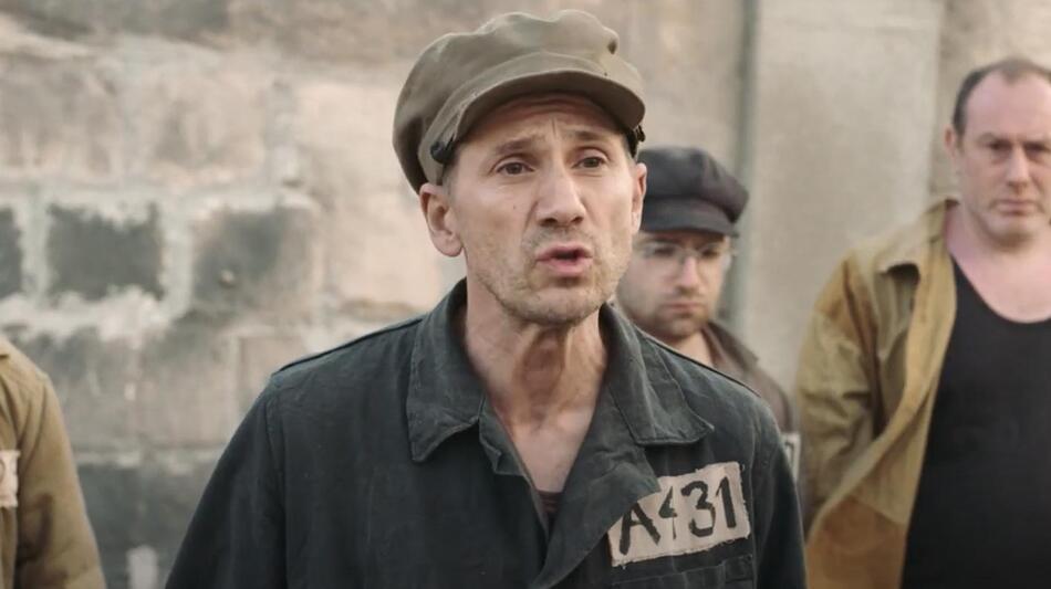 Amerikatsi di Michael Goorjian, scena da trailer