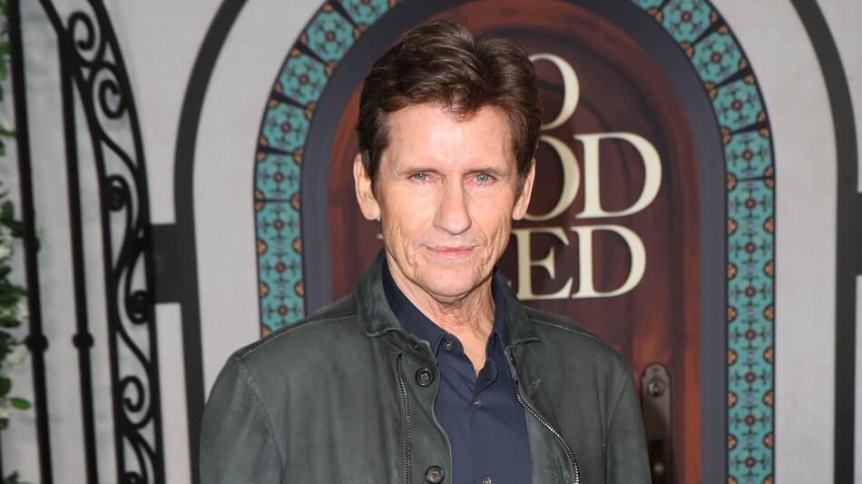 Denis Leary partecipa alla première di No Good Deed a Los Angeles al Netflix Tudum Theater il 4 dicembre 2024 a Los Angeles, California