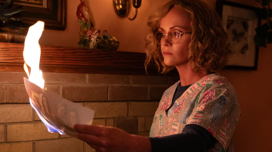 Christina Ricci come Misty in Yellowjackets 3x03