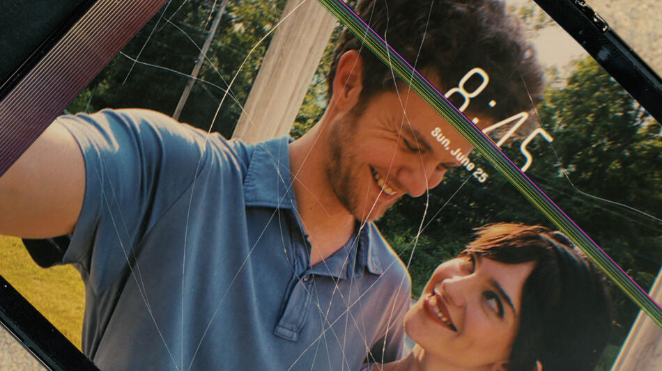 (S-D) Jack Quaid come Josh e Sophie Thatcher come Iris in Companion