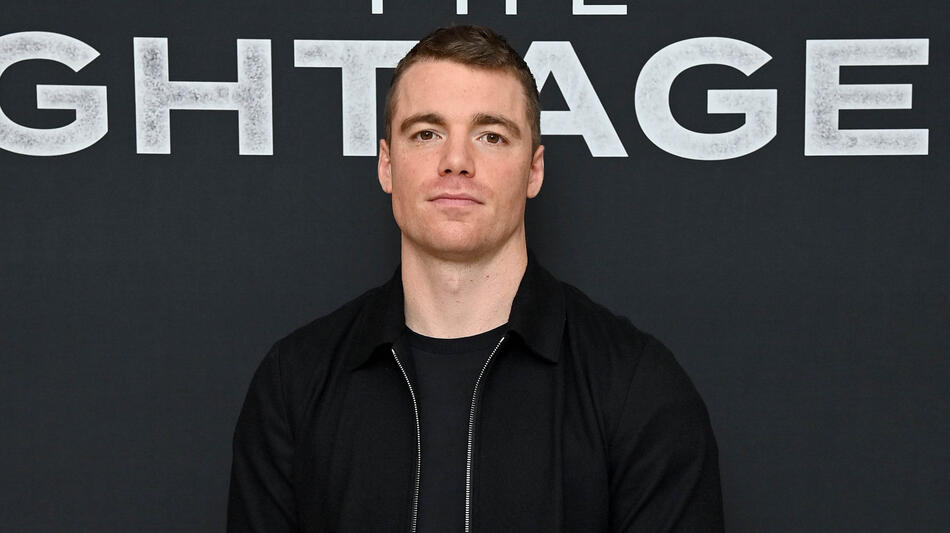 Gabriel Basso al photocall di The Night Agent S2 al Plaza il 13 gennaio 2025 a New York City.