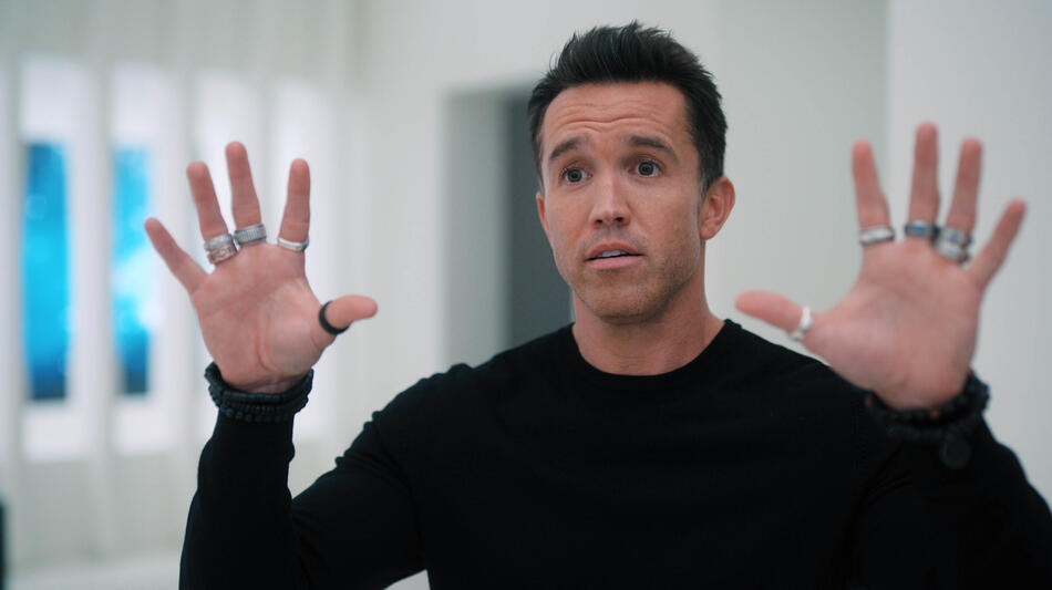 Rob McElhenney in Mythic Quest 3x10