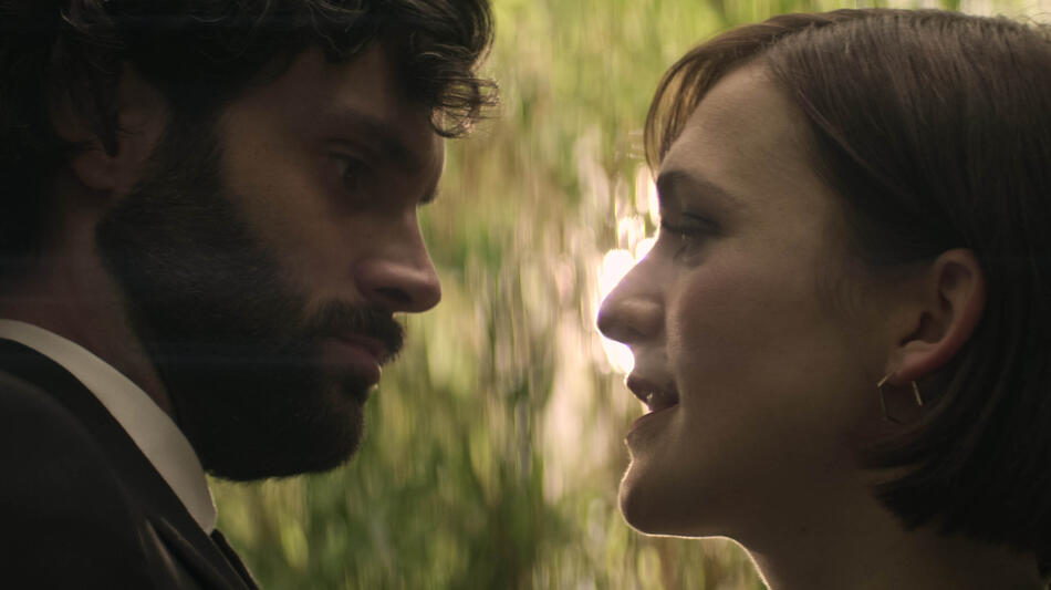 (S-D) Penn Badgley come Joe, Charlotte Ritchie come Kate in You 4x03