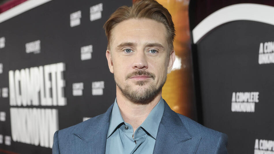 Boyd Holbrook alla première mondiale di A Complete Unknown di Searchlight Pictures il 10 dicembre 2024 a Los Angeles