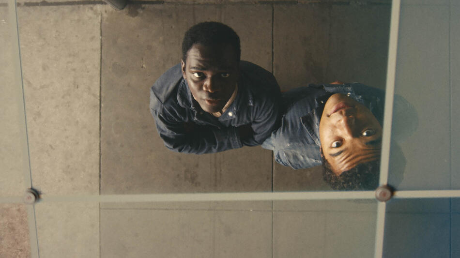 Ethan Herisse come Elwood e Brandon Wilson come Turner in I ragazzi della Nickel