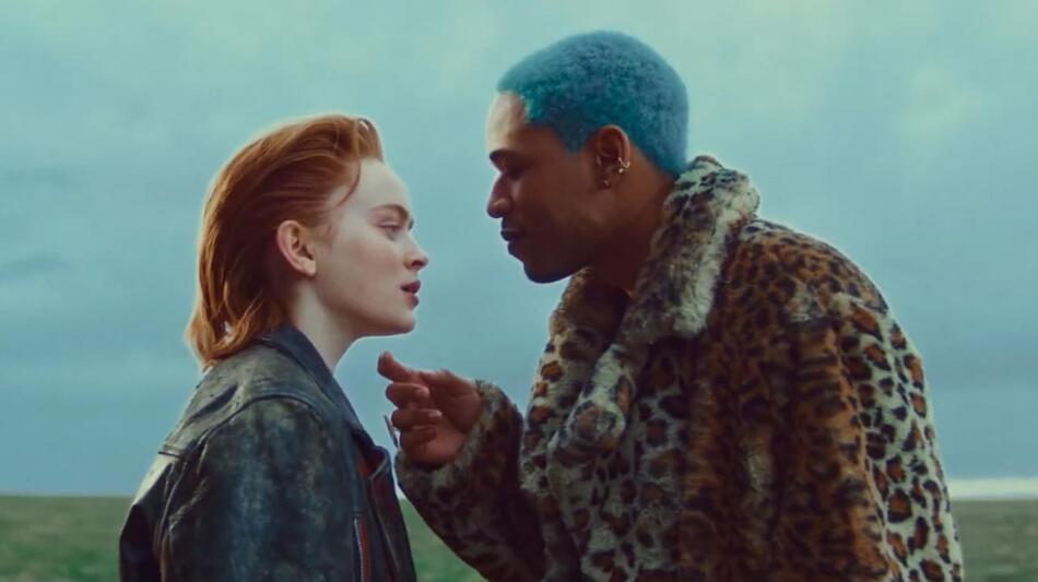 Sadie Sink in O'Dessa, scena da trailer