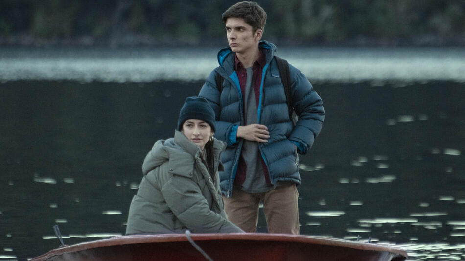 Matías Recalt come Bruno in Atrapados 1x01