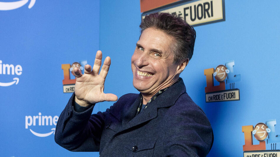 Raul Cremona al photocall di LOL: chi ride è fuori - Stagione 5