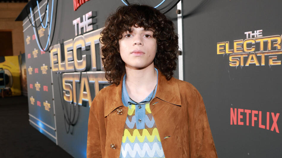 Woody Norman partecipa alla prima mondiale di The Electric State di Netflix all'Egyptian Theatre Hollywood il 24 febbraio 2025 a Los Angeles, California