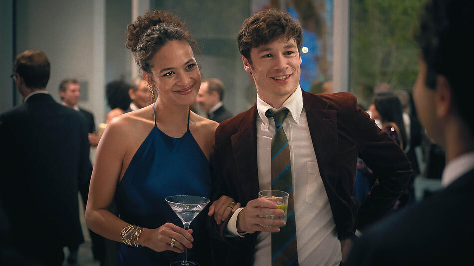 (S-D) Maria Jung come Nina, Kyle Allen come Brad e Sebastian de Souza come Garrett in La lista dei miei desideri